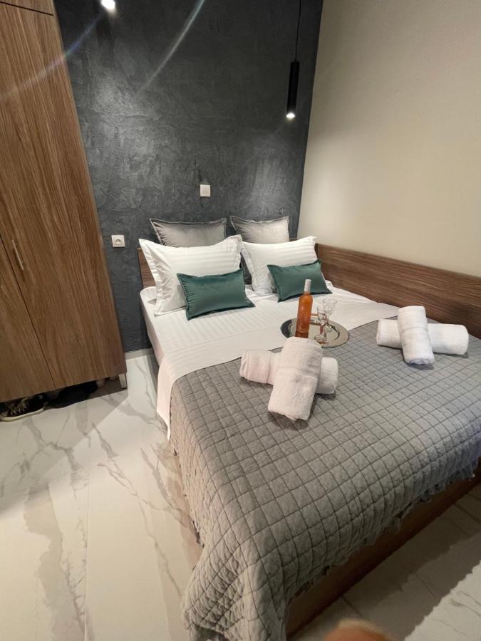 Maestrale 315° Apartments ネア・ミカニオーナ エクステリア 写真